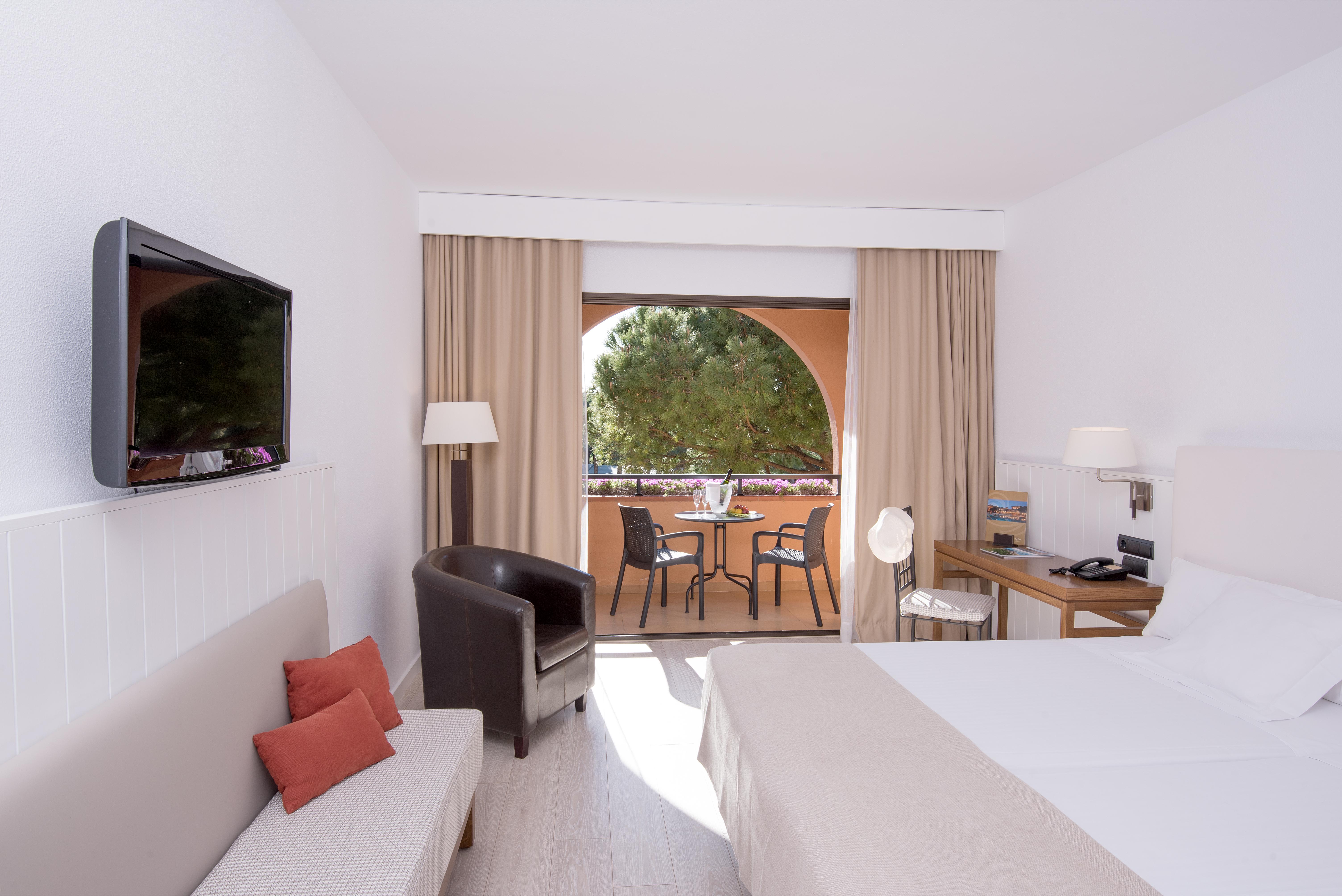 La Costa Hotel Golf & Beach Resort Pals Luaran gambar